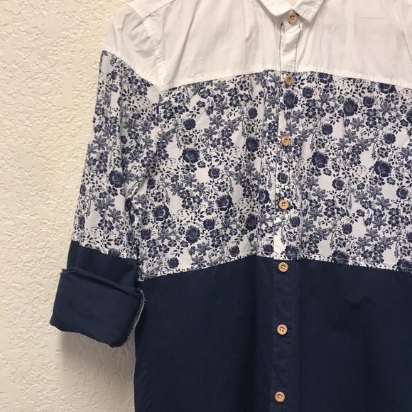 Long sleeve button down - Picture 2 of 2